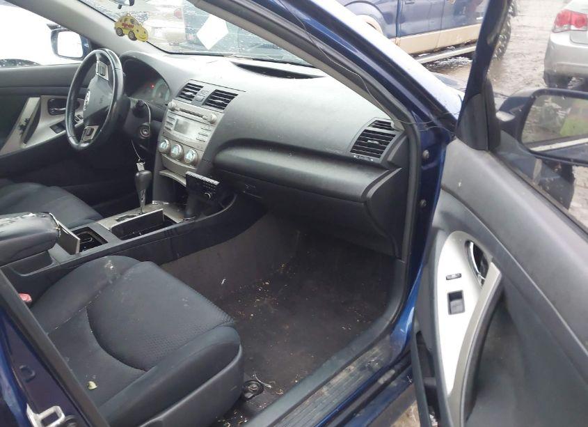 Photo 5 of 2007 Toyota Camry SE (VIN 4T1BE46K27U037415)