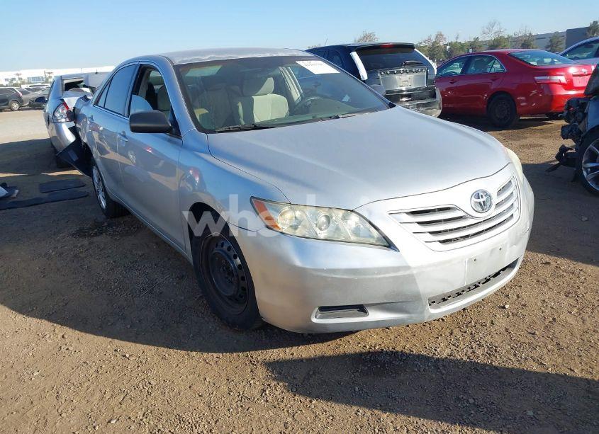 2007 Toyota Camry LE (VIN 4T1BE46K27U044719) main photo