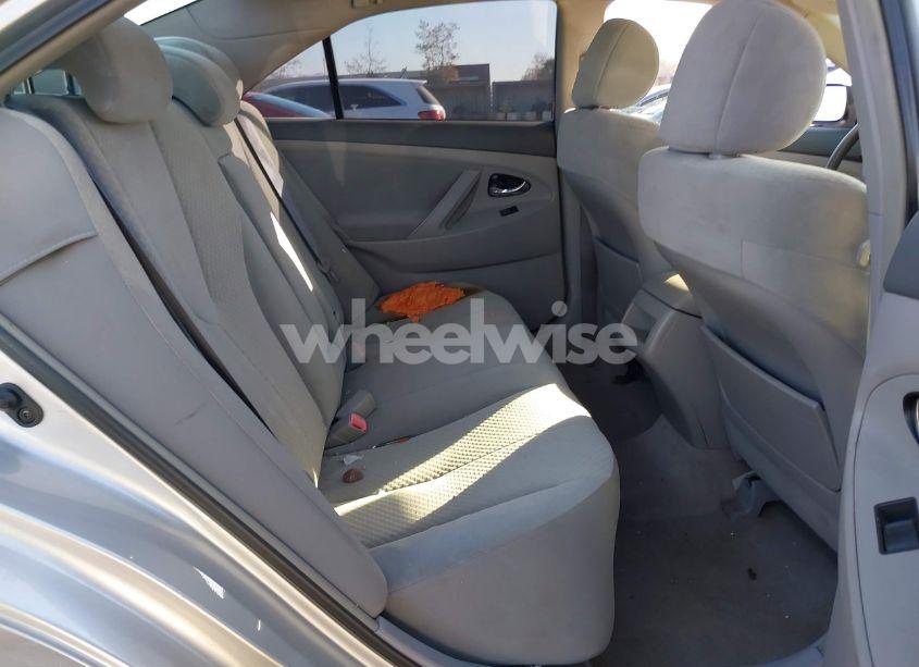 Photo 8 of 2007 Toyota Camry LE (VIN 4T1BE46K27U044719)