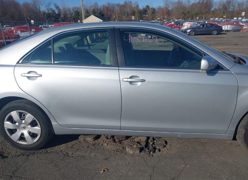 Photo 14 of 2007 Toyota Camry LE (VIN 4T1BE46K27U090101)