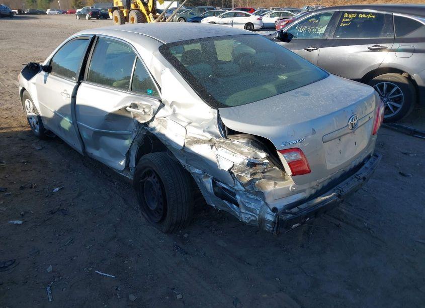 Photo 3 of 2007 Toyota Camry LE (VIN 4T1BE46K27U128037)