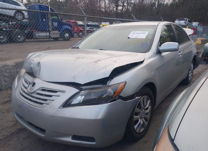 Photo 2 of 2007 Toyota Camry LE (VIN 4T1BE46K27U140821)