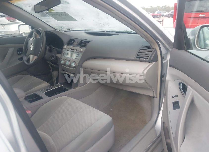 Photo 5 of 2007 Toyota Camry LE (VIN 4T1BE46K27U145016)