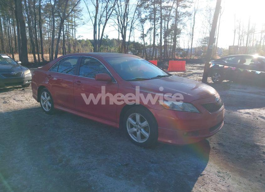 2007 Toyota Camry SE (VIN 4T1BE46K27U156923) main photo