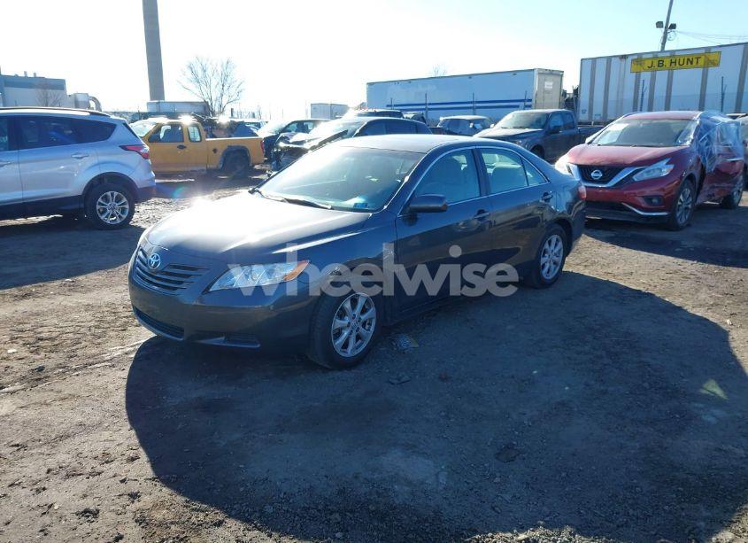 Photo 2 of 2007 Toyota Camry LE (VIN 4T1BE46K27U163354)