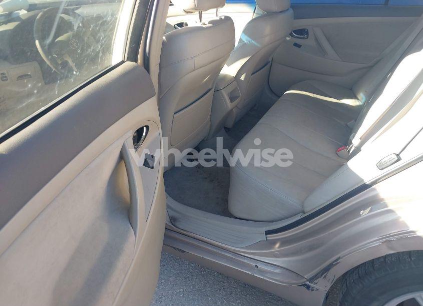 Photo 8 of 2007 Toyota Camry LE (VIN 4T1BE46K27U500427)