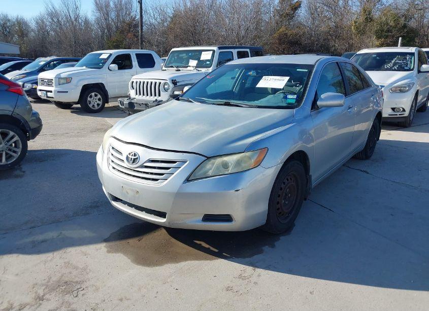 Photo 2 of 2007 Toyota Camry LE (VIN 4T1BE46K27U500721)