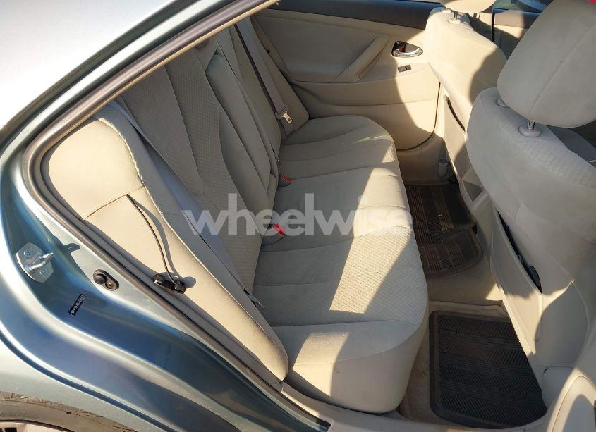 Photo 8 of 2007 Toyota Camry LE (VIN 4T1BE46K27U502632)