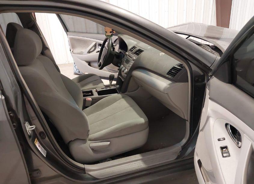 Photo 5 of 2007 Toyota Camry LE (VIN 4T1BE46K27U518524)