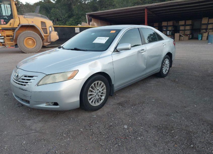Photo 2 of 2007 Toyota Camry LE (VIN 4T1BE46K27U531855)