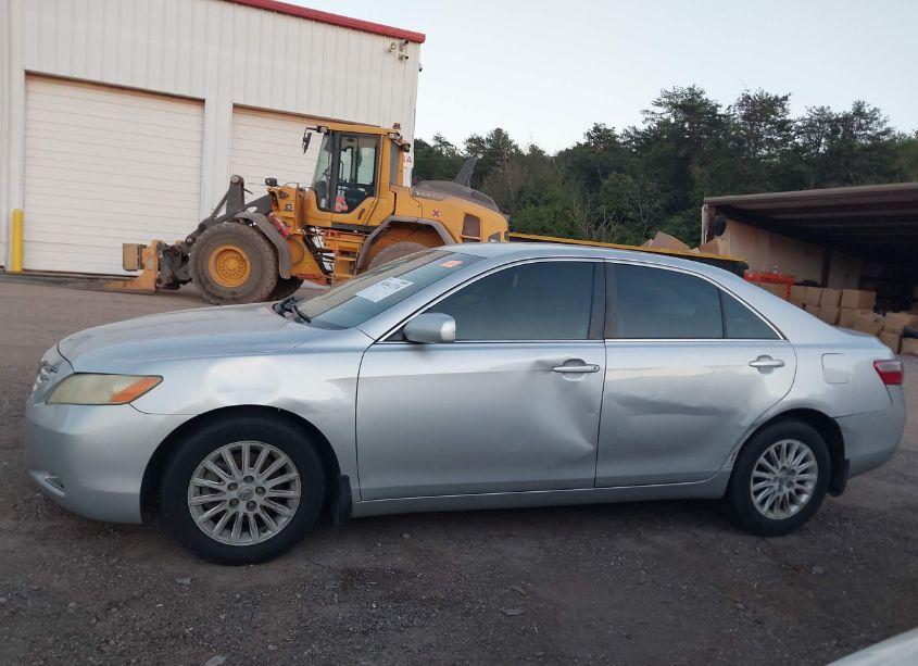 Photo 6 of 2007 Toyota Camry LE (VIN 4T1BE46K27U531855)