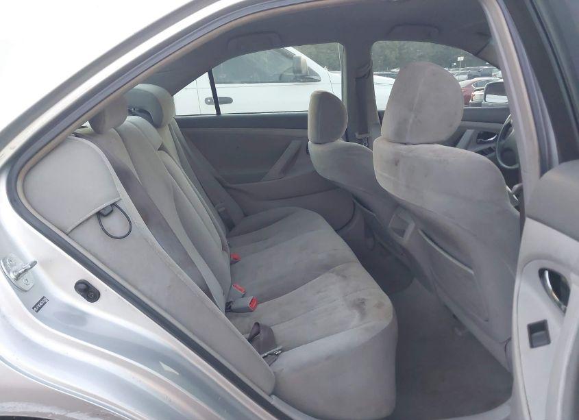 Photo 8 of 2007 Toyota Camry LE (VIN 4T1BE46K27U531855)