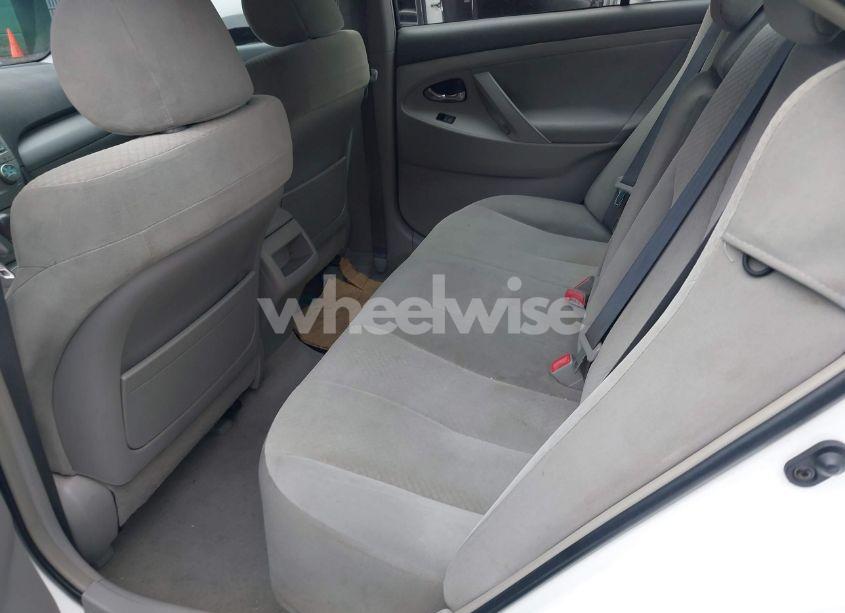 Photo 8 of 2007 Toyota Camry LE (VIN 4T1BE46K27U547053)