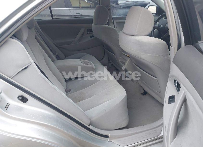 Photo 8 of 2007 Toyota Camry LE (VIN 4T1BE46K27U583826)