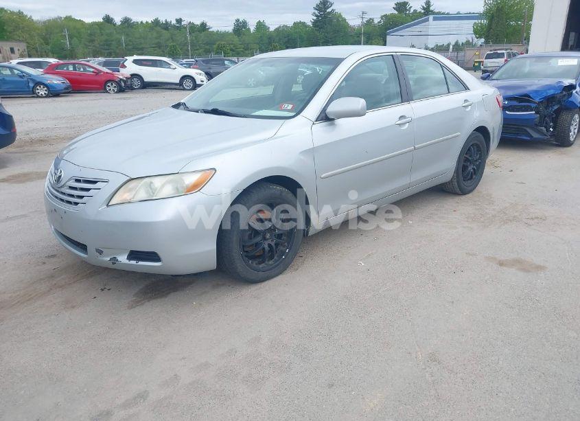 Photo 2 of 2007 Toyota Camry CE/LE/SE/XLE (VIN 4T1BE46K27U595278)