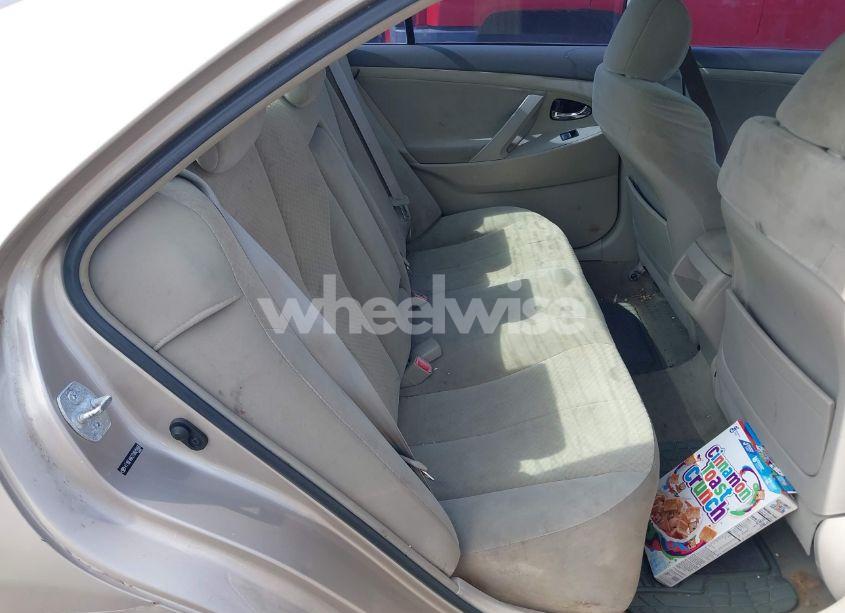 Photo 8 of 2007 Toyota Camry LE (VIN 4T1BE46K27U601466)