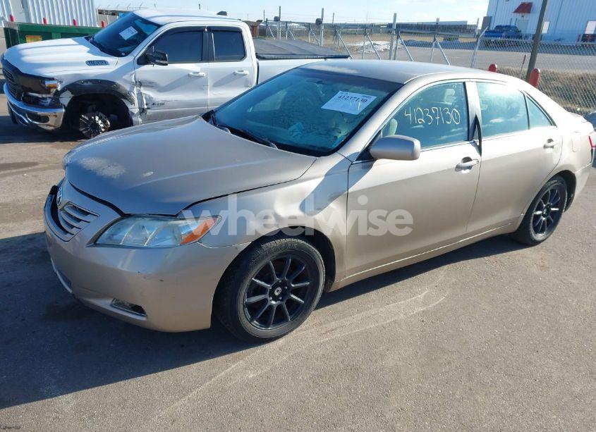 Photo 2 of 2007 Toyota Camry CE (VIN 4T1BE46K27U618722)