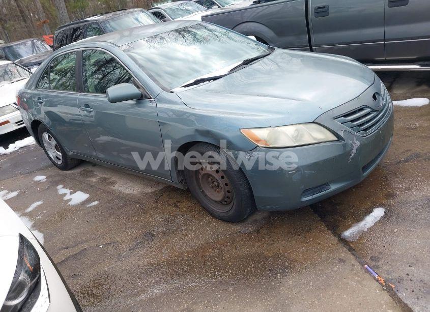 2007 Toyota Camry LE (VIN 4T1BE46K27U626268) main photo