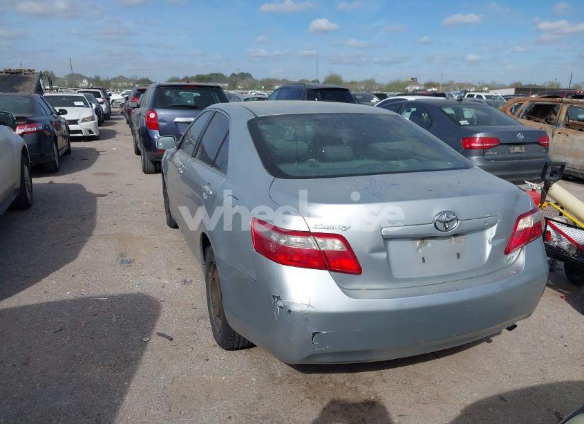 Photo 3 of 2007 Toyota Camry LE (VIN 4T1BE46K27U632975)