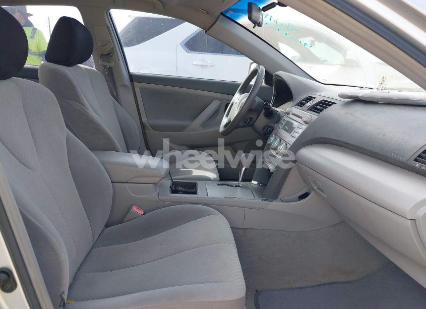 Photo 5 of 2007 Toyota Camry LE (VIN 4T1BE46K27U632975)