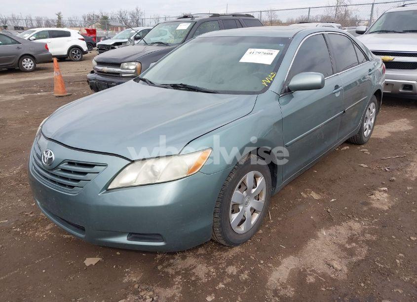 Photo 2 of 2007 Toyota Camry LE (VIN 4T1BE46K27U642213)