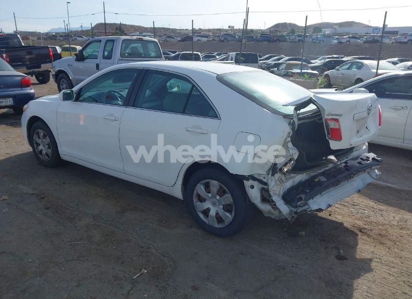 Photo 3 of 2007 Toyota Camry CE/LE/XLE/SE (VIN 4T1BE46K27U672893)