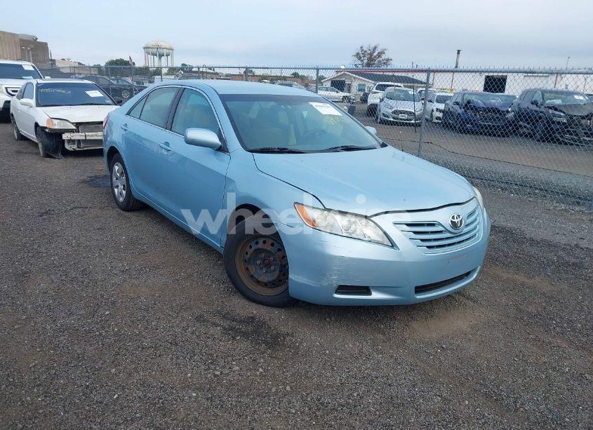 2007 Toyota Camry LE (VIN 4T1BE46K27U677687) main photo