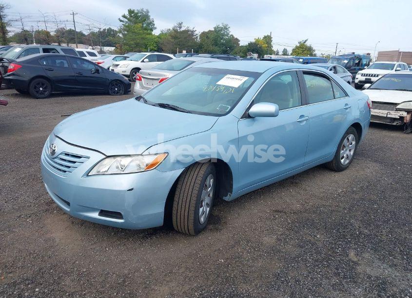 Photo 2 of 2007 Toyota Camry LE (VIN 4T1BE46K27U677687)