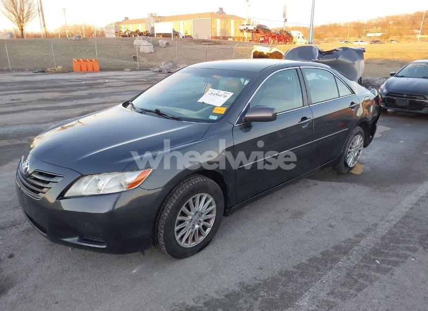 Photo 2 of 2007 Toyota Camry LE (VIN 4T1BE46K27U683795)