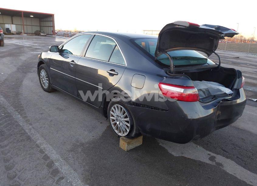 Photo 3 of 2007 Toyota Camry LE (VIN 4T1BE46K27U683795)