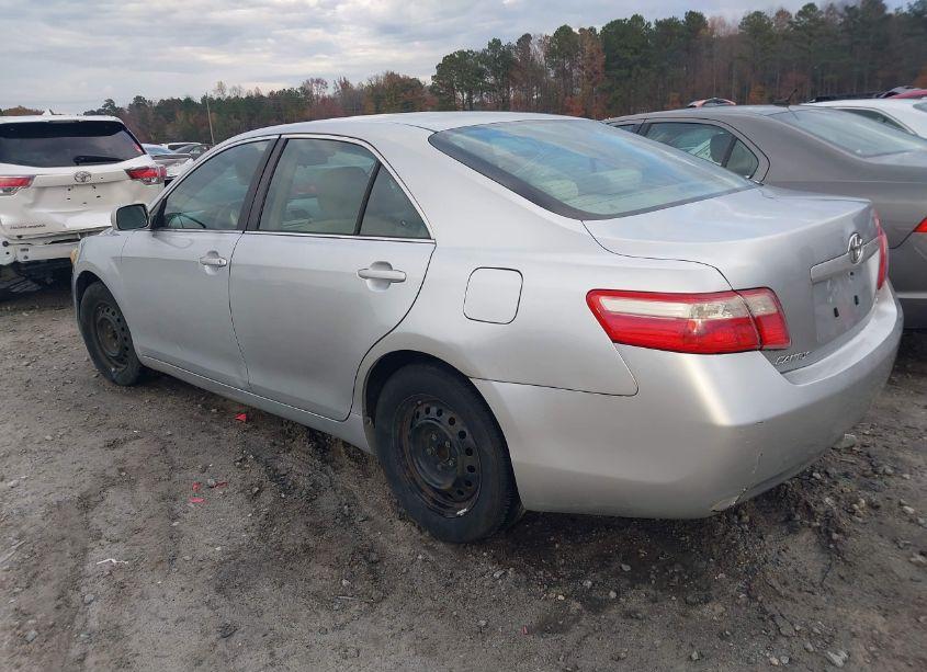 Photo 3 of 2007 Toyota Camry LE (VIN 4T1BE46K27U689175)
