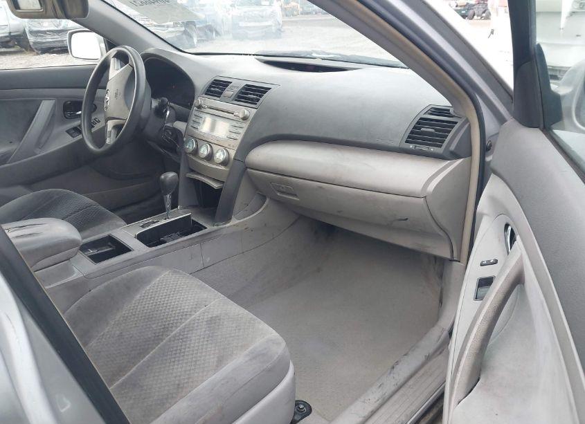 Photo 5 of 2007 Toyota Camry LE (VIN 4T1BE46K27U689175)