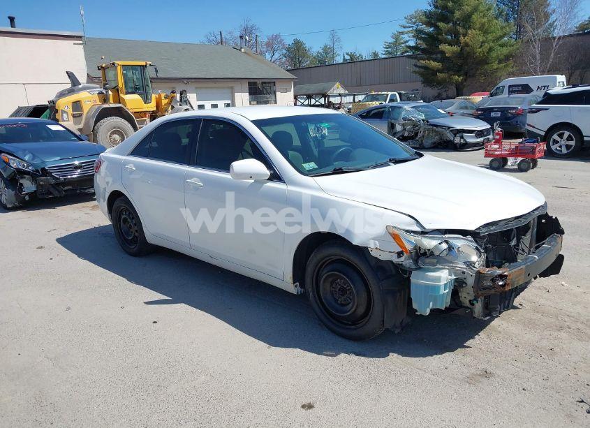 2007 Toyota Camry CE (VIN 4T1BE46K27U700563) main photo