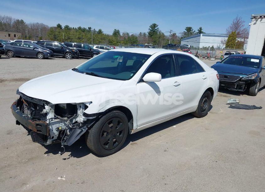 Photo 2 of 2007 Toyota Camry CE (VIN 4T1BE46K27U700563)
