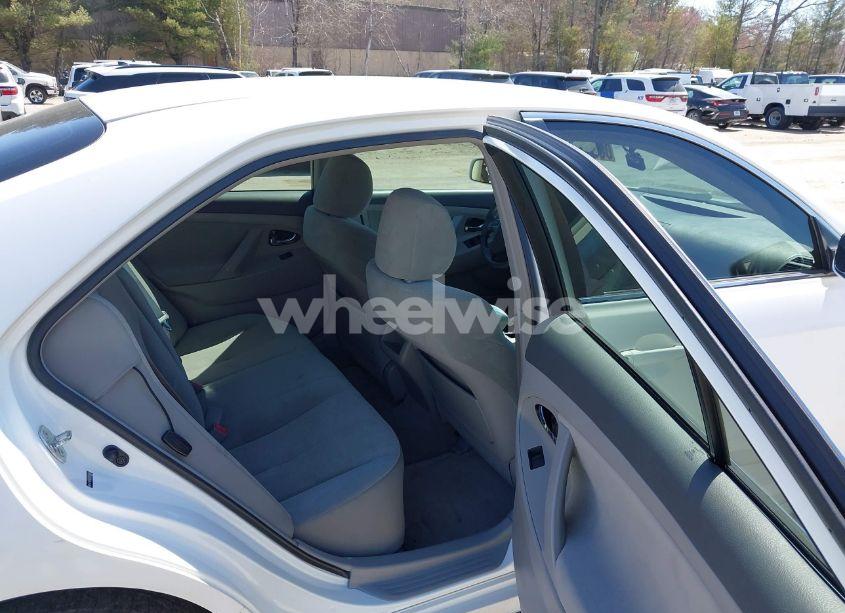 Photo 8 of 2007 Toyota Camry CE (VIN 4T1BE46K27U700563)