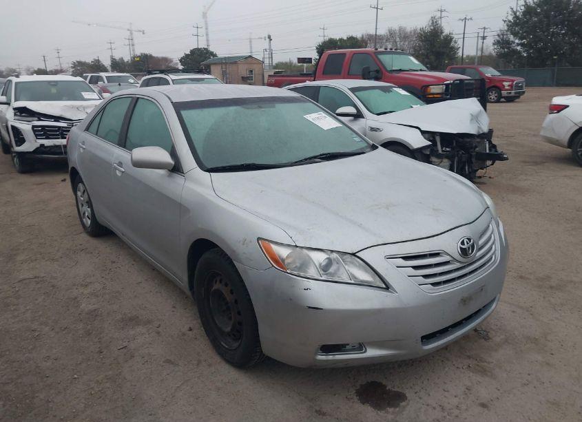 2007 Toyota Camry CE/LE/SE/XLE (VIN 4T1BE46K27U709991) main photo
