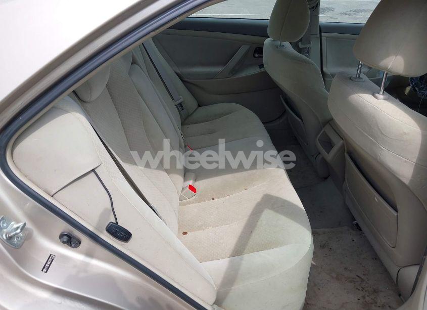 Photo 8 of 2007 Toyota Camry LE (VIN 4T1BE46K27U712731)