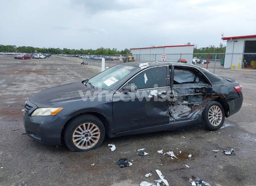 Photo 6 of 2007 Toyota Camry LE (VIN 4T1BE46K27U714561)