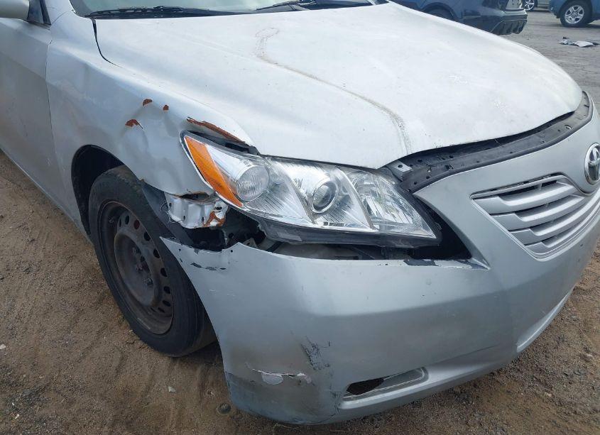 Photo 6 of 2007 Toyota Camry LE (VIN 4T1BE46K27U716990)