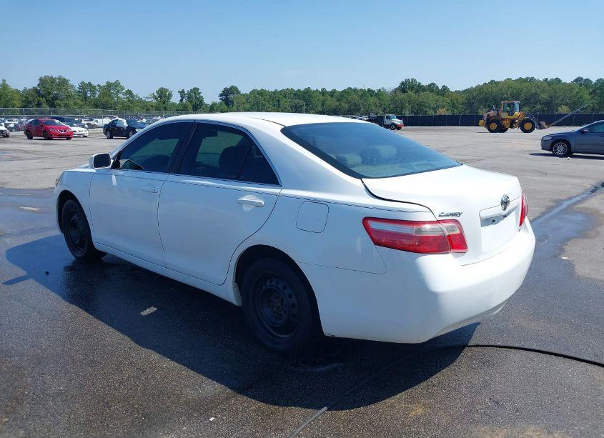 Photo 3 of 2007 Toyota Camry LE (VIN 4T1BE46K27U726256)