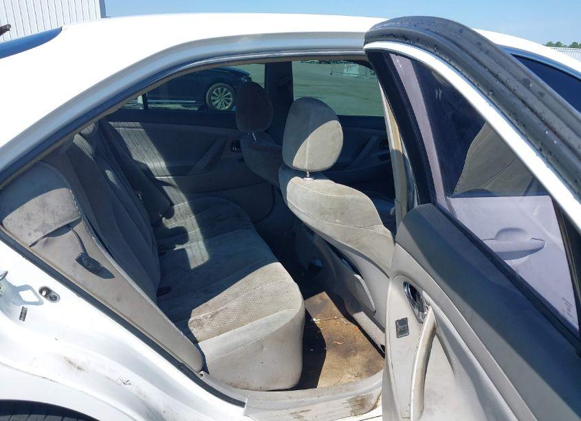 Photo 8 of 2007 Toyota Camry LE (VIN 4T1BE46K27U726256)