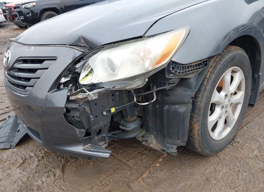 Photo 6 of 2008 Toyota Camry LE (VIN 4T1BE46K28U225787)