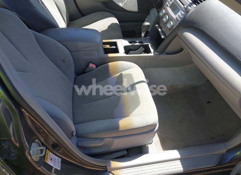 Photo 5 of 2008 Toyota Camry LE (VIN 4T1BE46K28U247661)