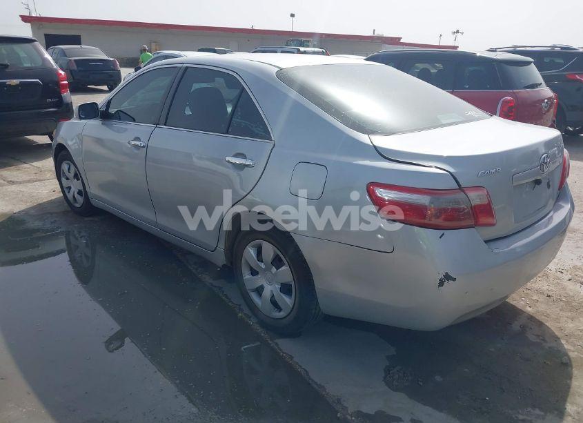 Photo 3 of 2008 Toyota Camry LE (VIN 4T1BE46K28U252679)