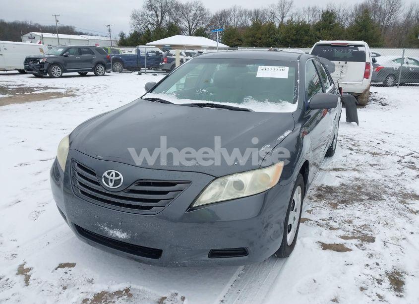 Photo 2 of 2008 Toyota Camry LE (VIN 4T1BE46K28U733676)