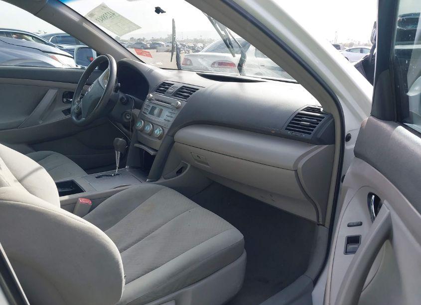 Photo 5 of 2008 Toyota Camry LE (VIN 4T1BE46K28U754317)