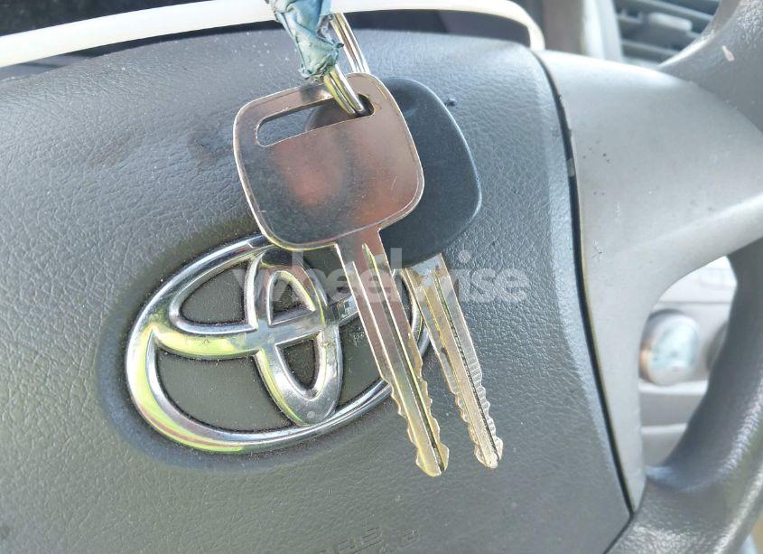 Photo 11 of 2008 Toyota Camry LE (VIN 4T1BE46K28U771070)