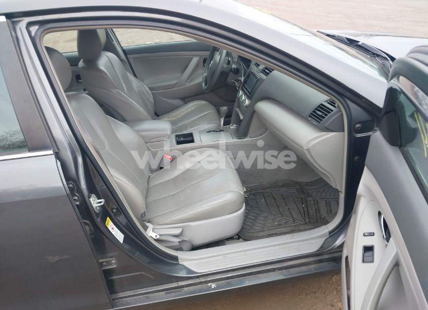 Photo 5 of 2008 Toyota Camry LE (VIN 4T1BE46K28U778357)