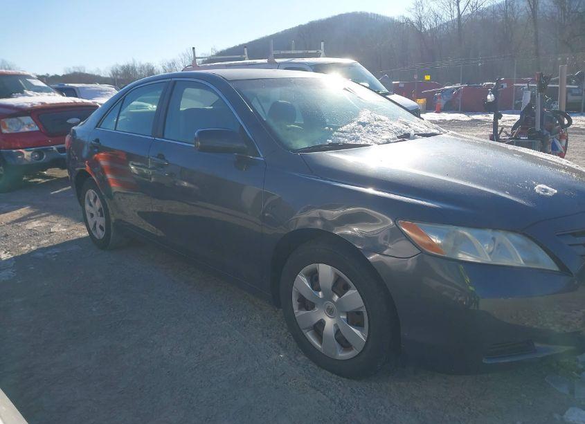 2008 Toyota Camry LE (VIN 4T1BE46K28U788838) main photo