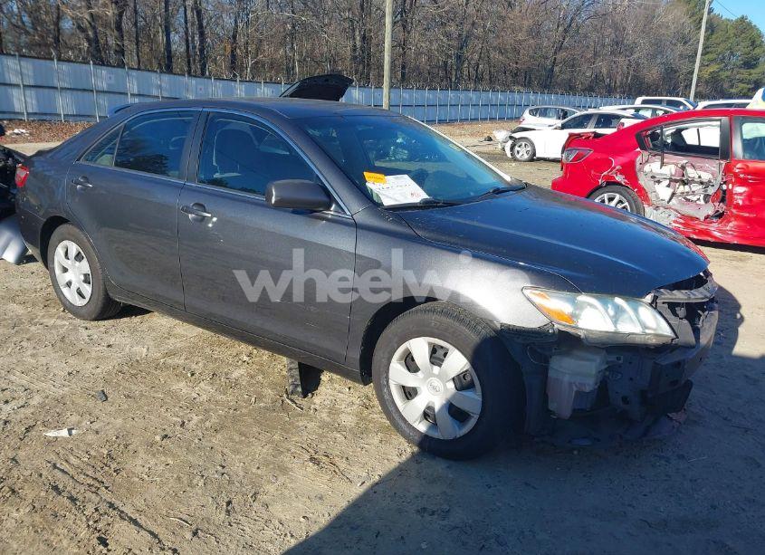 2008 Toyota Camry LE (VIN 4T1BE46K28U790511) main photo